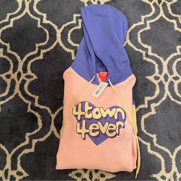 NWT 4 Town Color Block Sweatshirt - Picture 3 of 6